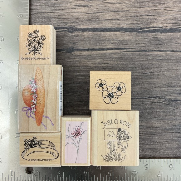 Vintage mailbox hats flower rubber stamps journal mixed media art - Picture 4 of 5